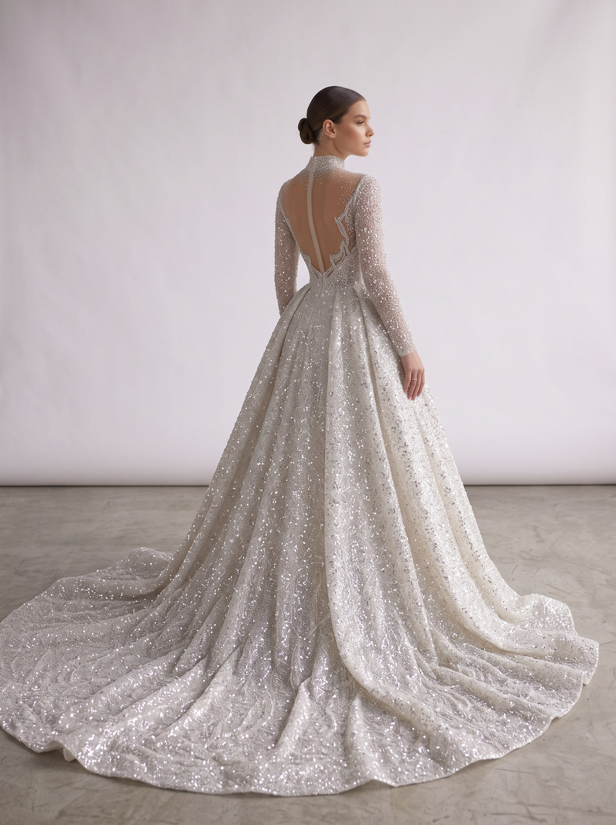 Fiores Astrid sheath wedding dress, back view