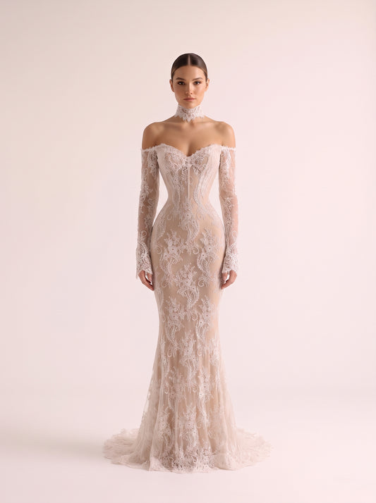 Fiores Delphine mermaid wedding dress, front view