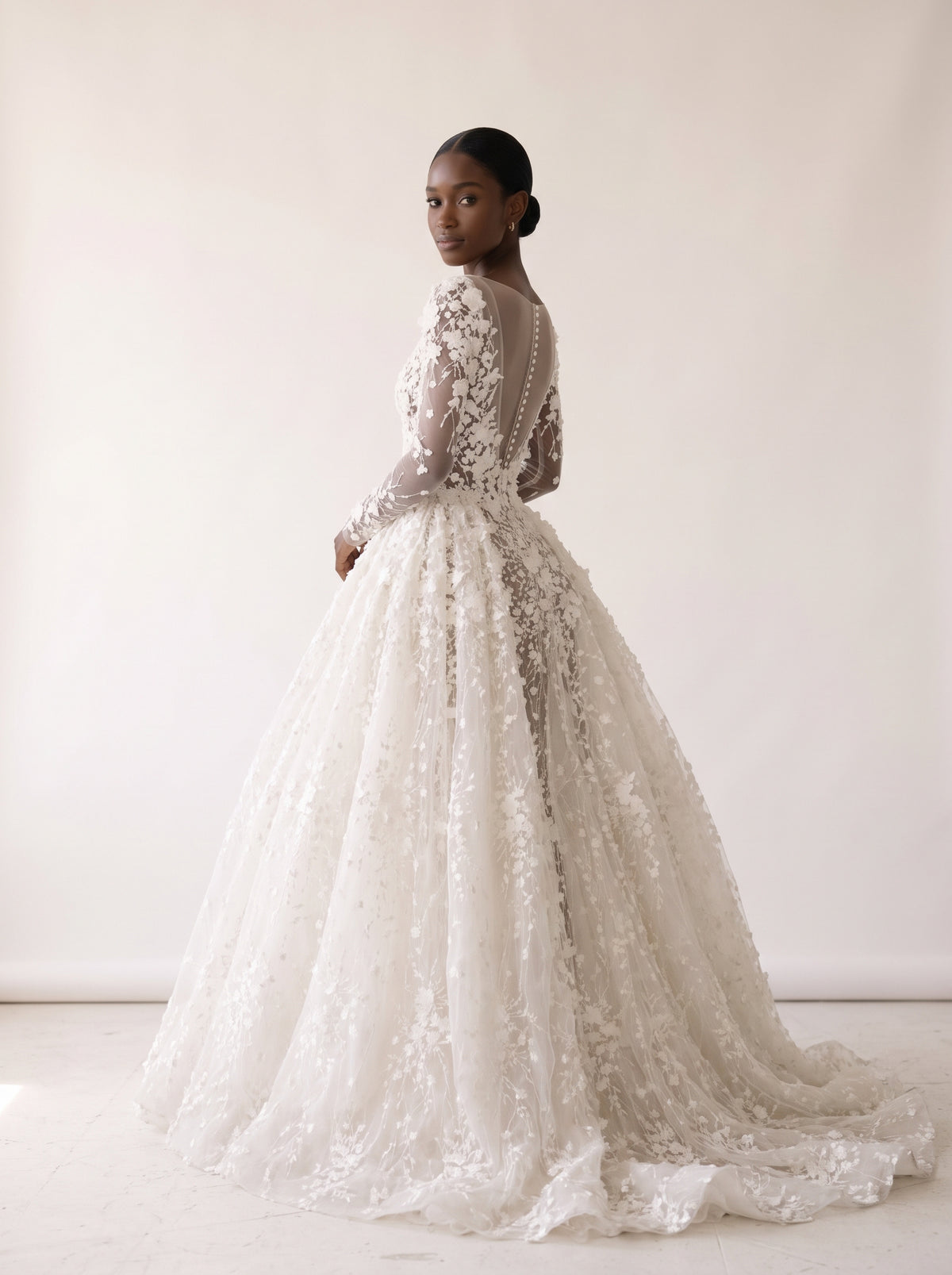 Fiores Linnea sheath wedding dress, back view