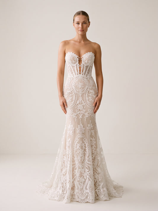 Fiores Valentina mermaid wedding dress, front view